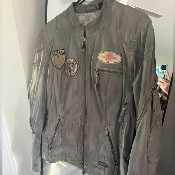 Harley-Davidson Gray Leather Jacket with patch detail - Picture 2 of 3
